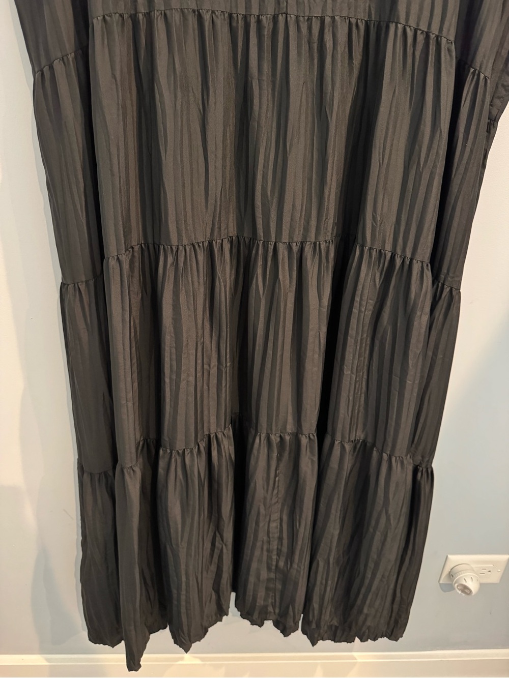 Eileen Fisher Jewel Plisse Silk Midi Dress in Black, Size 2X - Picture 13 of 13